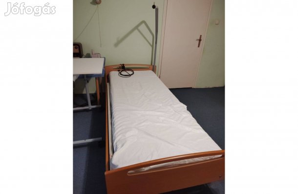 Elektromos betegágy, ápolási ágy, asztal