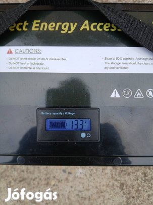 Elektromos csónakmotor akkuval eladó.