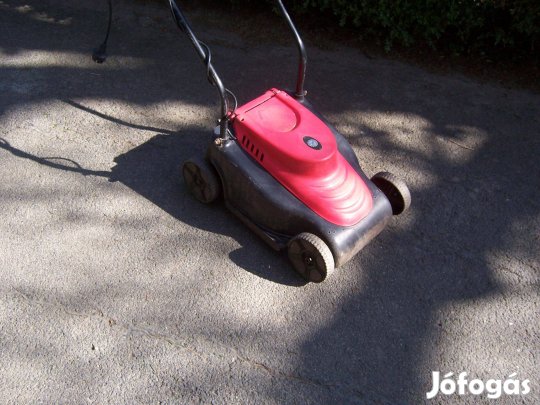 Elektromos fűnyíró