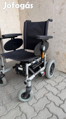 Elektromos kerekesszék . Derby 1.433
