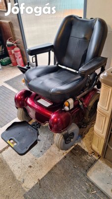 Elektromos kerekesszék (jogsi nélkül használható)