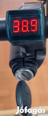 Elektromos kerékpár, roller, motor digitális feszültség kijelző és kap