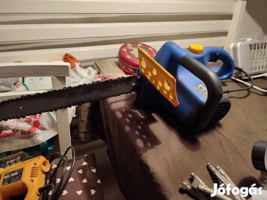 Elektromos láncfűrész eladó - 1800 Wattos