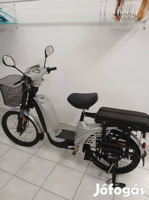Elektromos moped