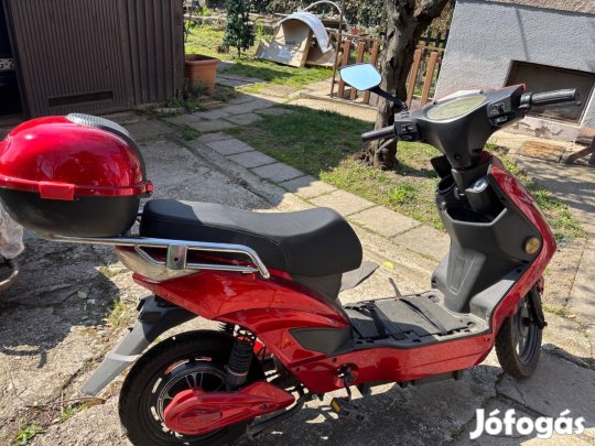 Elektromos moped