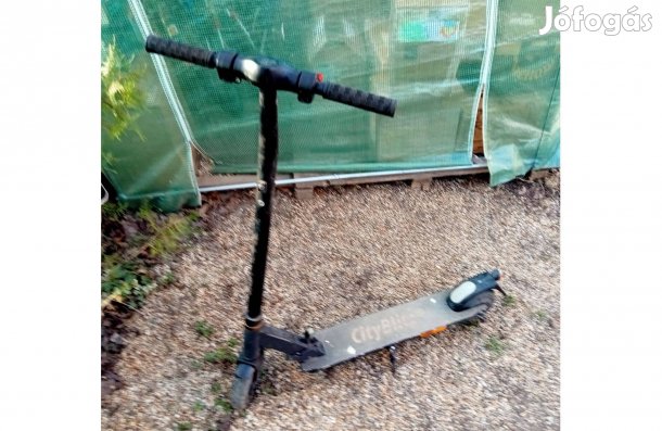 Elektromos roller Javitásra