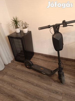 Elektromos roller Segway F2 eladó