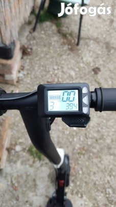 Elektromos roller, Denver SCO 80110