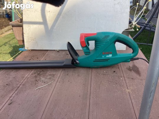 Elektromos sövény nyíró