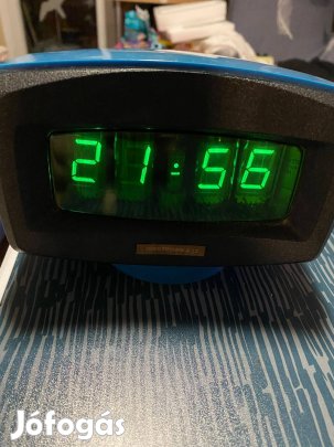 Elektronika 13 VFD csöves orosz asztali óra