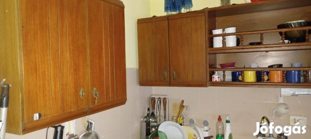 Elemes konyhabútor 7 elemes, kiktűnő állapotban eladó