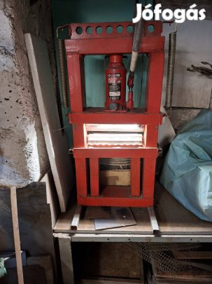 Élhajlító 30cm felület 20 tonna.