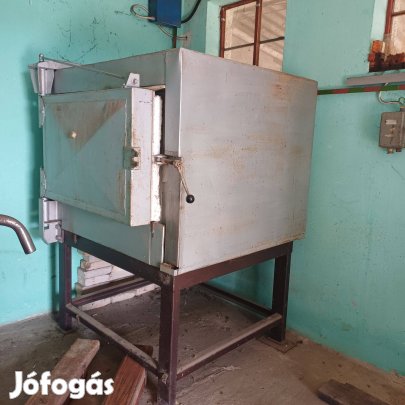 Ellektromos Hőkezelő - Edző kemence