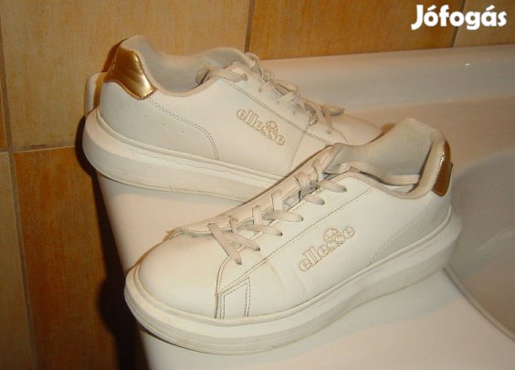 Ellesse sportcipő (40)