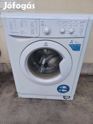 Elöltöltős mosógép