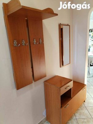Előszoba butor Eladva