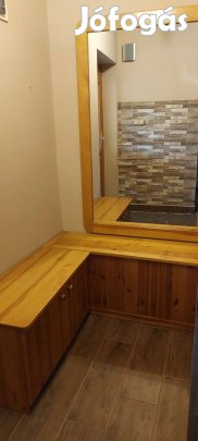 Előszoba bútor, cipősszekrény tükörrel, fogassal