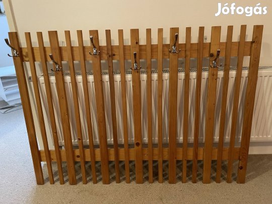 Előszoba fogas nagy méretű