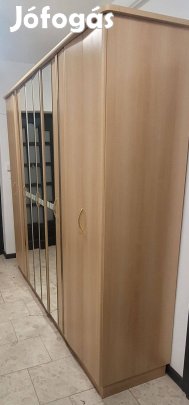 Előszoba szekrény tükörrel, ruhás szekrény,