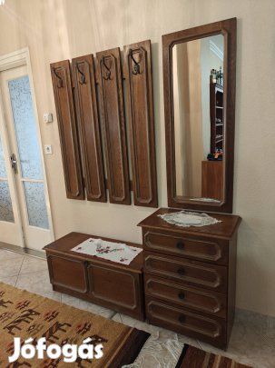 Előszobabútor (négy részes)