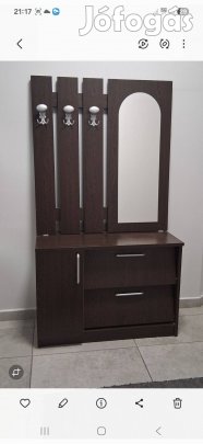 Előszobafal cipőszekrénnyel