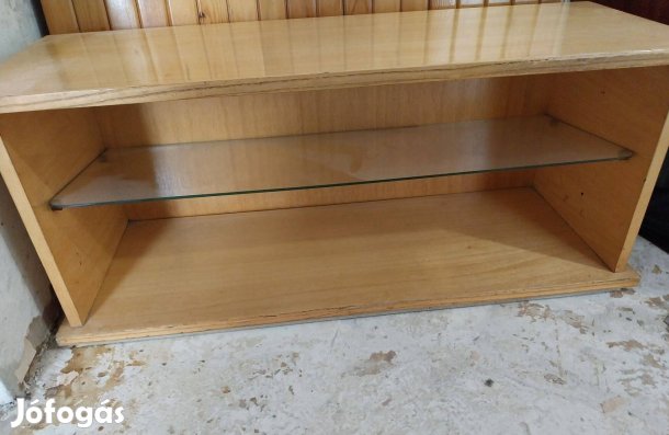 Előszobafal és cipőszekrény