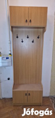 Előszobaszekrény eladó