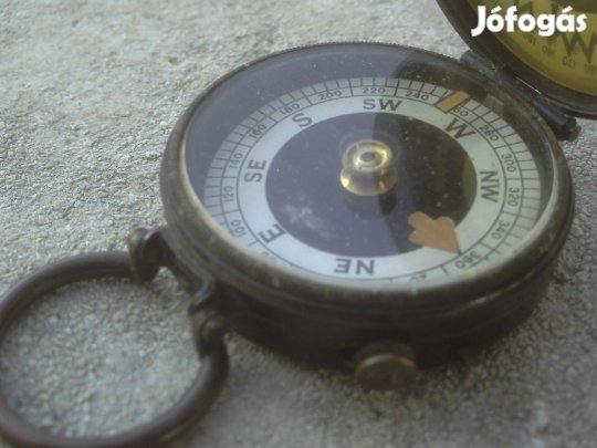Első világháborús Brit Magnapole katonai iránytű