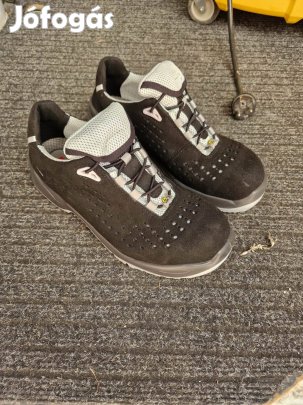 Elten 41 -es munkavédelmi félcipő