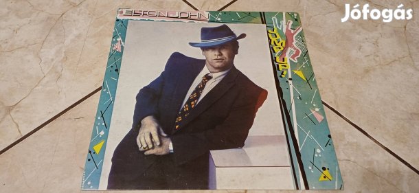 Elton John bakelit hanglemez