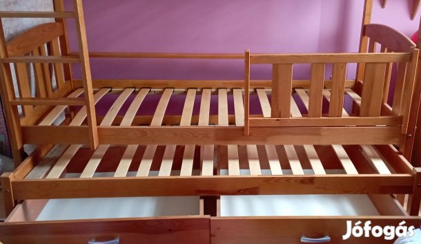 Emeletes ágy, akár 3 fő részére