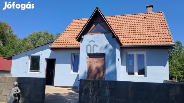 Emeletes családi otthon  kényelmes terek, nyugodt környezet