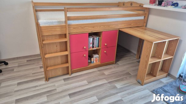 Emelt ágy szett íróasztallal + komódok + matrac