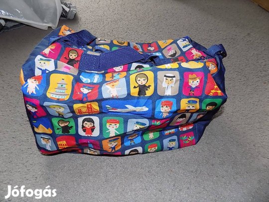 Emirates gyerek válltáska, kézipoggyász