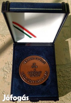 Emlékérem eladó!