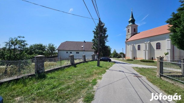 Emődi panorámás építési telek eladó!