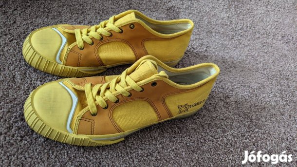 Energie cipő 42-es