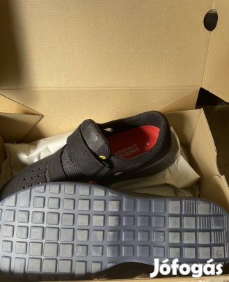 Engelbert Strauss munkavédelmi szandál 