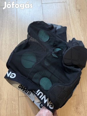 Ennui fenék protektor snowboard M-L