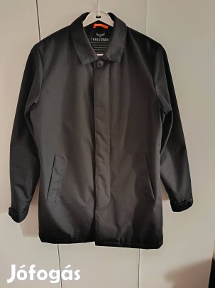 Enyhén bélelt, hosszú, elegáns kabát