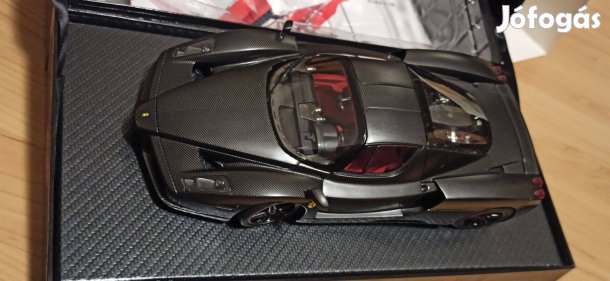 Enzo Ferrari BBR 1:18 Nagyon ritka!! karbonszálas fém modellautó