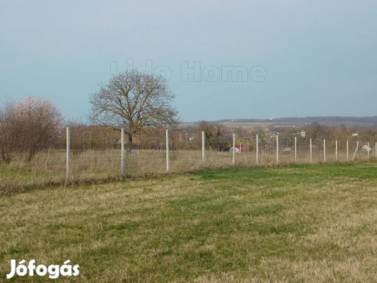 Építési telek Balatonszárszón eladó!