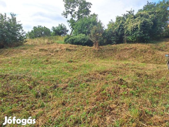 Építési telek eladó Hosszúhetény szívében, a Zengő labánál