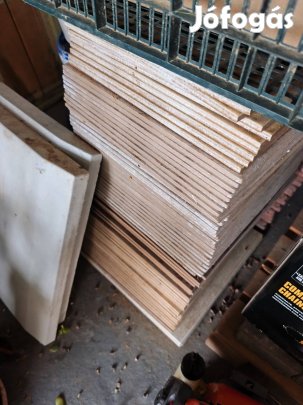 Építkezésből megmaradt járólap