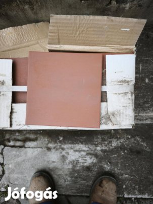 Építő anyag kültéri burkolat