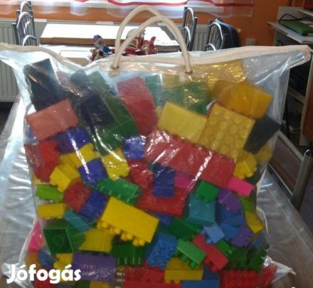 Építő játékkockák 278 db -os