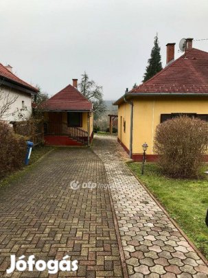 Eplényi 160 nm-es ház eladó