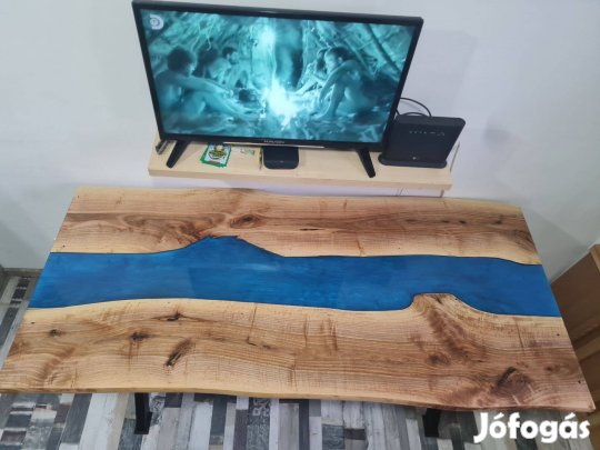 Epoxy Asztal