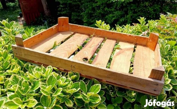 Epresládák eladók