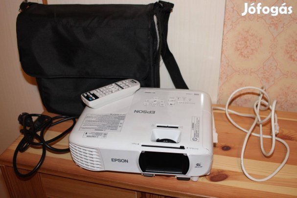 Epson EH-TW650 projektor, 200 lámpaóra. Szállítás egyeztetés után!